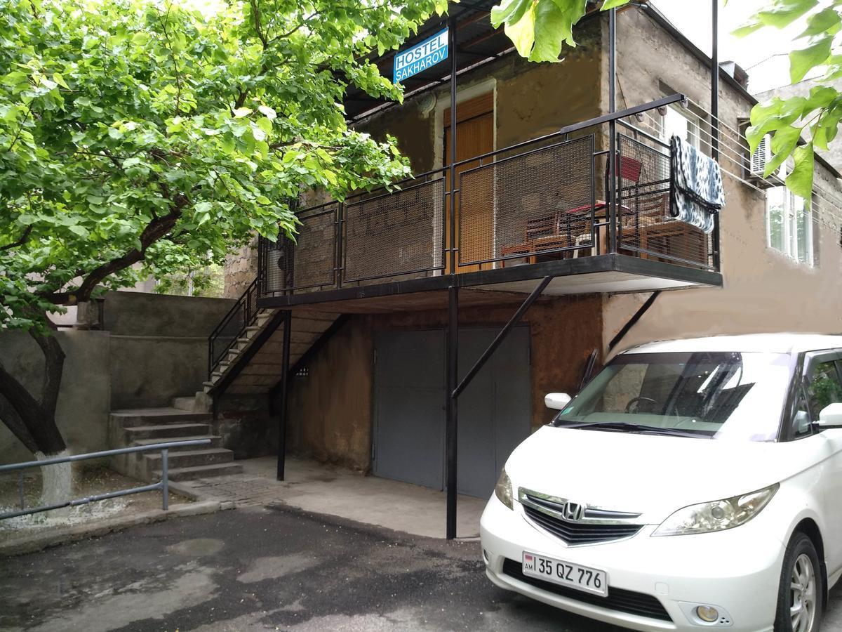 Hostel Sakharov & Tours Erivan Exterior foto